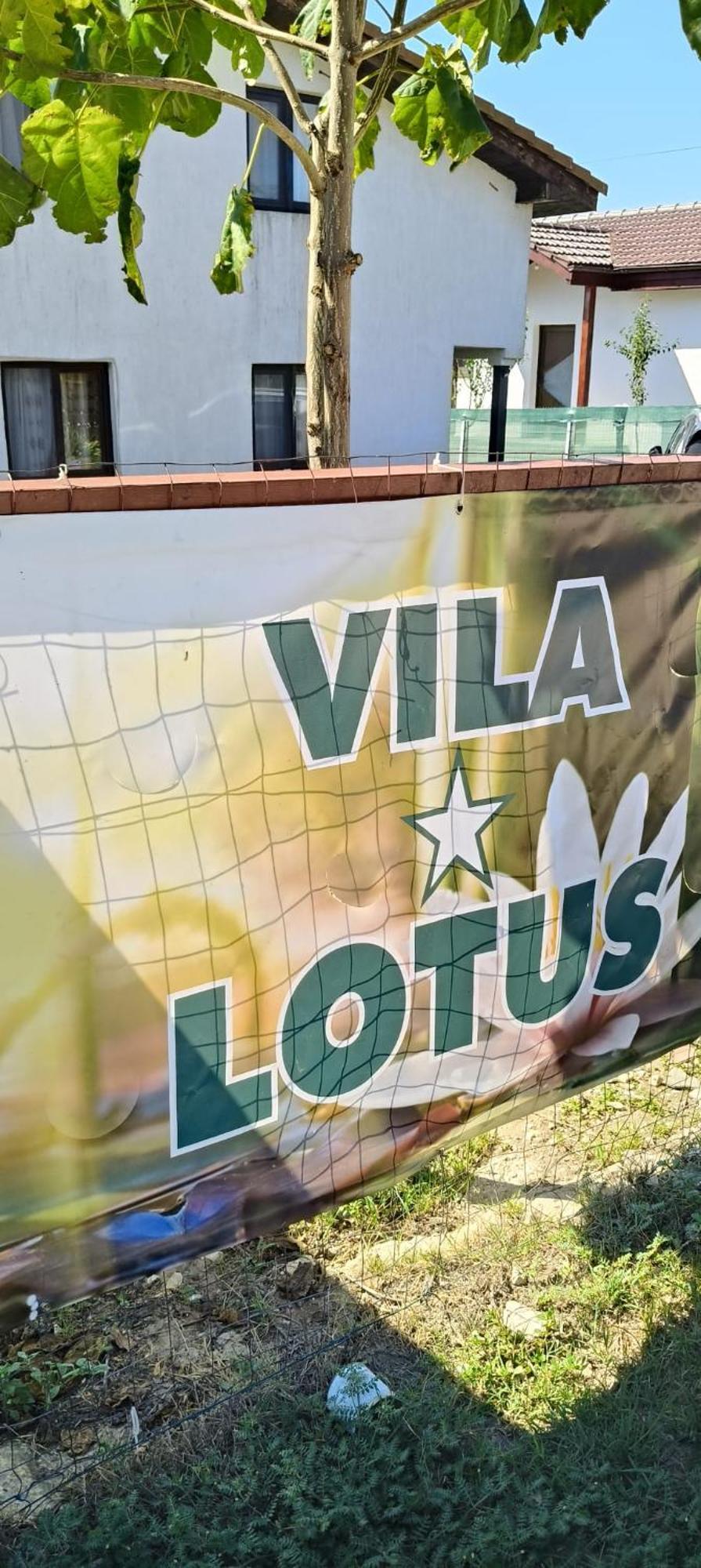 Vila Lotus Murighiol Luaran gambar